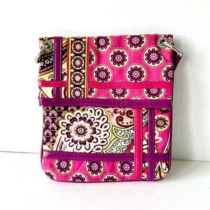 Vera Bradley Very Berry Paisley Flipster Frill Crossbody Bag, Excellent Cond.